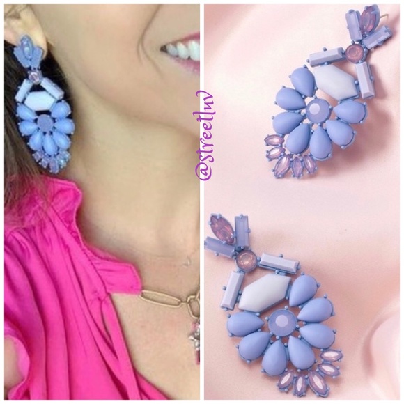 stella & dot ~ heck yes lavender earrings ~ rare retired - Picture 1 of 8